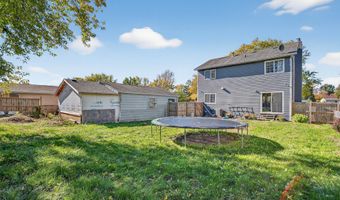 301 13th Ave NW, Altoona, IA 50009