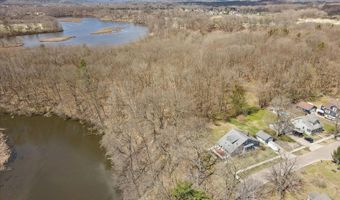 104 Highland Ave, Allegan, MI 49010