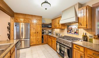 19 Conchas Dr, Angel Fire, NM 87710