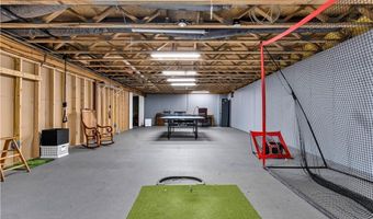 95 Crickett Cir, East Greenwich, RI 02818