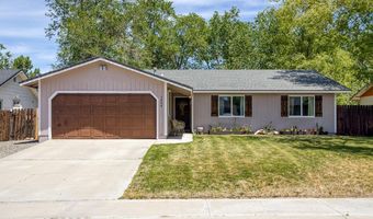 1454 Angora Dr, Gardnerville, NV 89460