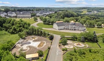 2804 Pointe View Dr, Adams Twp., PA 16046