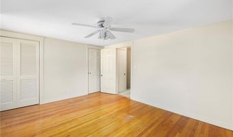 154 Chapmans Ave, Warwick, RI 02886