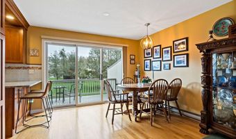413 North Ln, Bristol, RI 02809