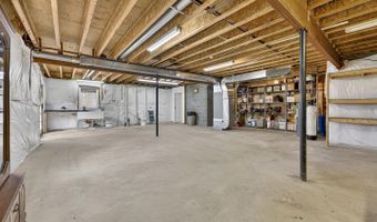 584 S POES Rd, Amissville, VA 20106