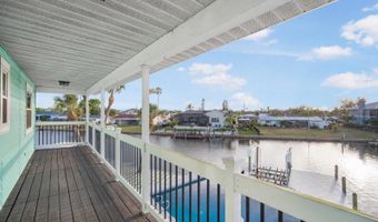 744 SPANISH MAIN Dr, Apollo Beach, FL 33572