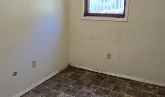 340 E Spring St, Bloomfield, IN 47424