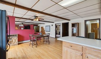 32 S V Ln, Augusta, ME 04330