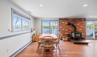 93 Island View Rd, Acton, ME 04001