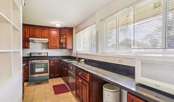 6049 AVON Dr, Bethesda, MD 20814