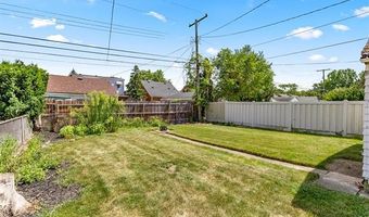 10045 Ruth Ave, Allen Park, MI 48101