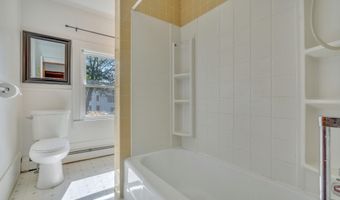 15 Snow Park, Bath, ME 04530