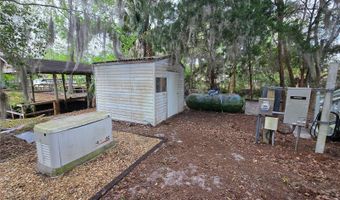 56449 MAPLE Rd, Astor, FL 32102