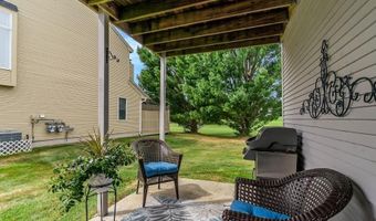 78 Valley Green Ct A, North Providence, RI 02904