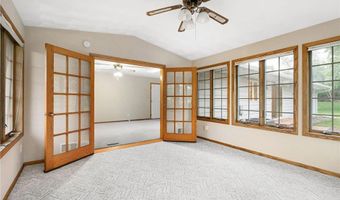 307 14th Pl NW, Austin, MN 55912
