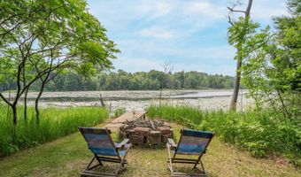 9079 BOELTER LAKE Dr, Almond, WI 54909