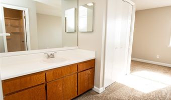 290 Appleby Dr 252, Athens, GA 30605