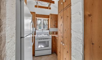 307 Hillcrest St, Ashland, OR 97520