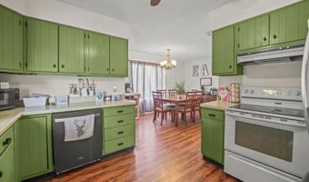 714 2nd Ave, Ackley, IA 50601