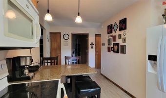 520 E Lucas St, Algona, IA 50511