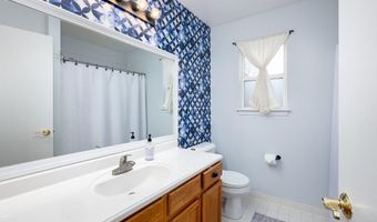 3339 Elsinore Ct, Ann Arbor, MI 48105