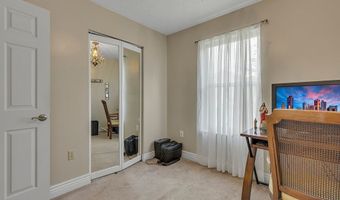 2017 S Trillium Dr, Aliquippa, PA 15001