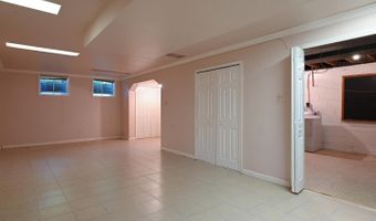 6820 COLBURN Dr, Annandale, VA 22003
