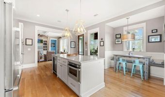 4550 Cape Island Dr, Awendaw, SC 29429