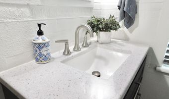 700 1st Ave, Altoona, PA 16602