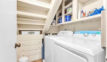 58 Lake Hill Dr, Alexander City, AL 35010
