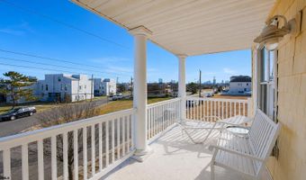 2070 W Riverside Dr, Atlantic City, NJ 08401