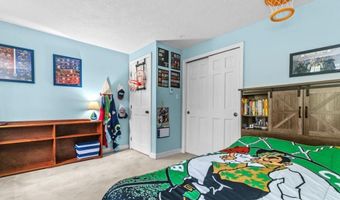 157 Harvard Rd, Bolton, MA 01740