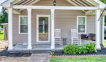 203 Wilson Ave, Auburn, KY 42206