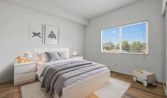7548 Romeria St, Carlsbad, CA 92009