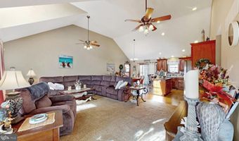 11872 SHAWNEE Rd, Greenwood, DE 19950