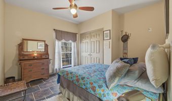 1 Cielo Dorado Dr, Anthony, NM 88021