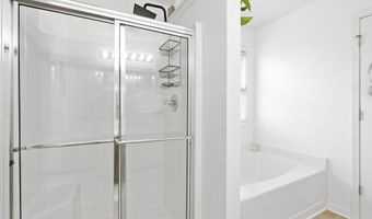 824 Port W Dr, Auburn, GA 30011