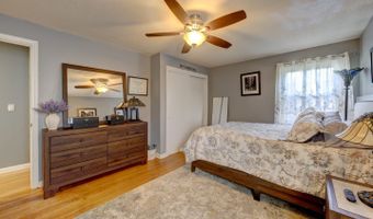 40 Sand Hill Rd, Bristol, CT 06010