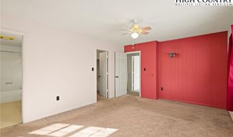 762 George Eggers Rd, Banner Elk, NC 28604