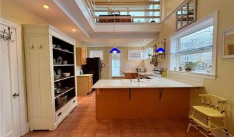 1852 Chew St, Allentown, PA 18104