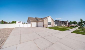542 Steinfeld Dr, Ammon, ID 83401