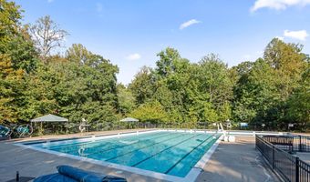 24188 SPRING MEADOW Cir, Aldie, VA 20105