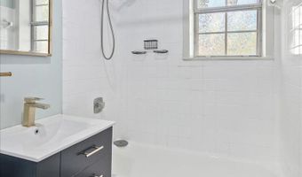 2833 S WAKEFIELD St C, Arlington, VA 22206