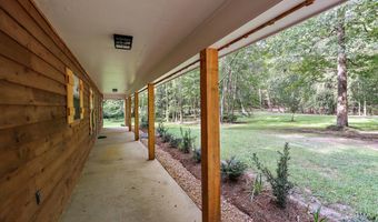 102 Hickory St, Brandon, MS 39042