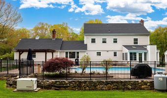 9 Heather Ln, Burlington, CT 06013