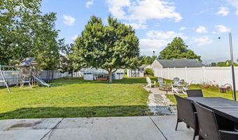 37 ARDSLEY Dr, Dover, DE 19904