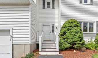 27 Country Hill Rd, Nashua, NH 03063