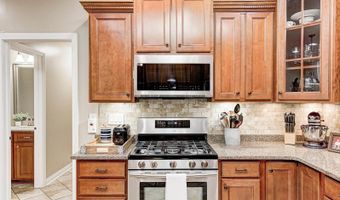 6052 Pine Bluff Dr, Avon, IN 46123