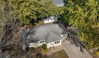 313 Glenn Rd, Albert Lea, MN 56007