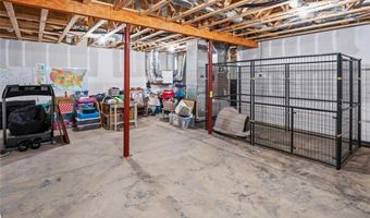 186 Pipers Creek Trl, Ararat, NC 27007